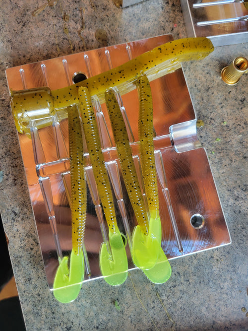 4in Assault Worm