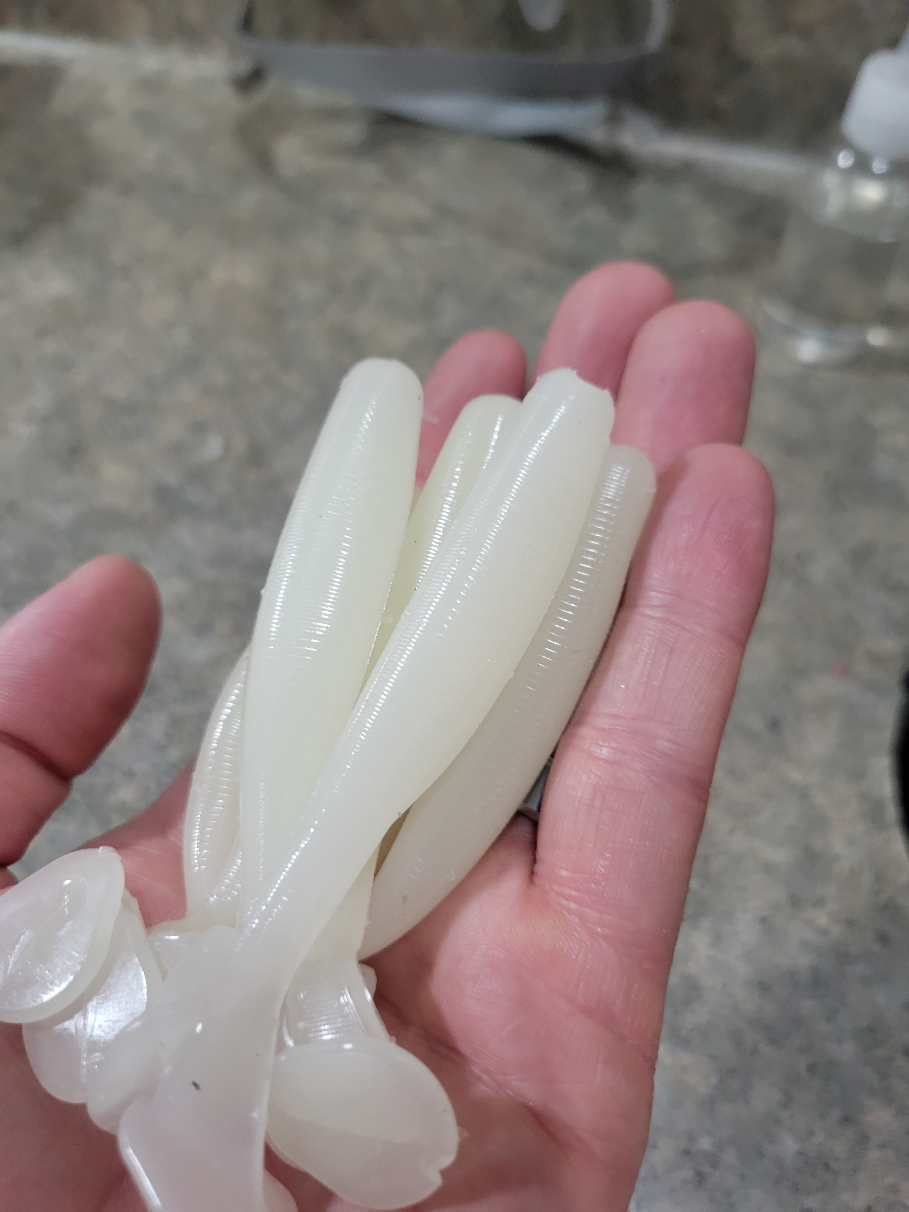 3.8in paddle tail shads