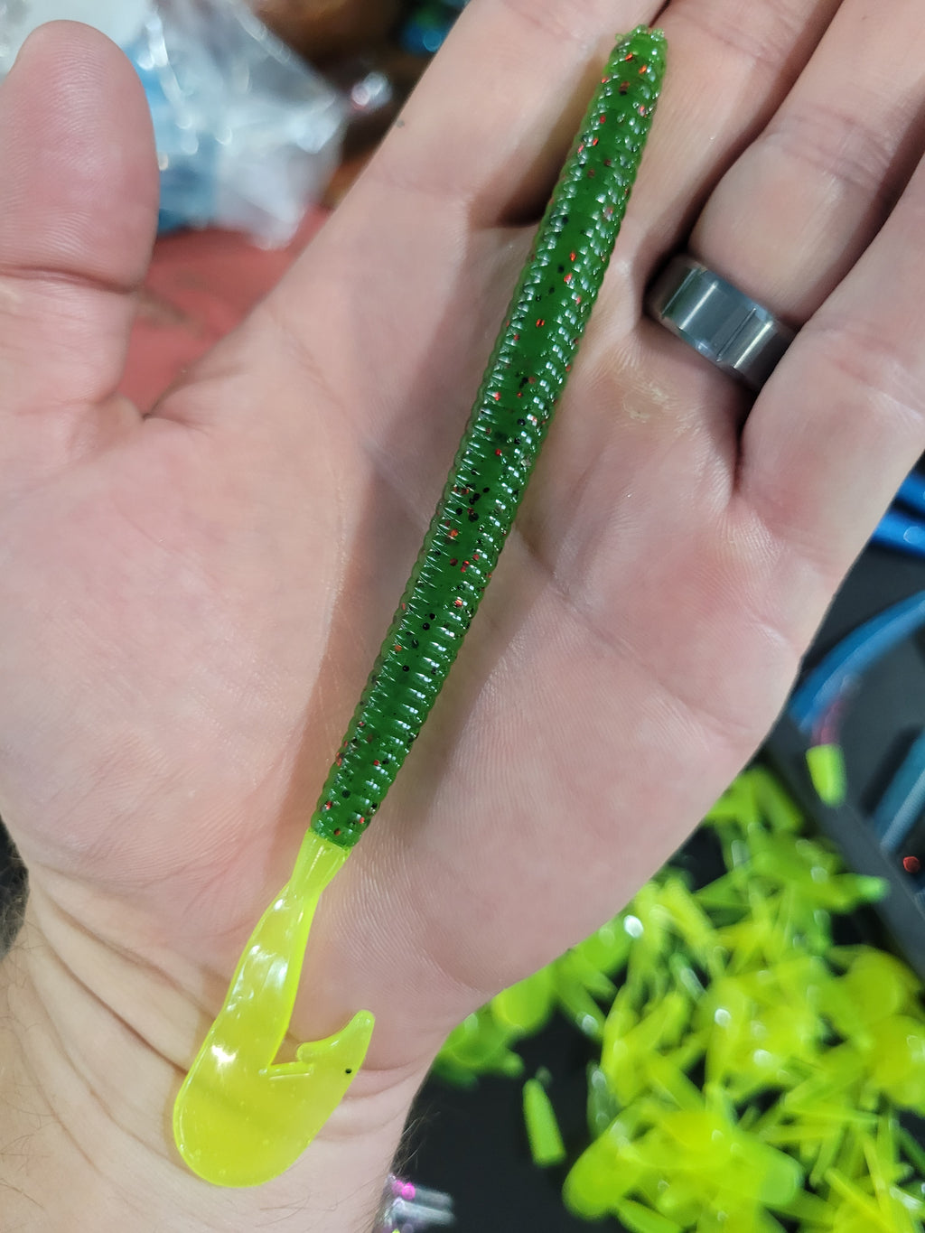 4in Assault Worm