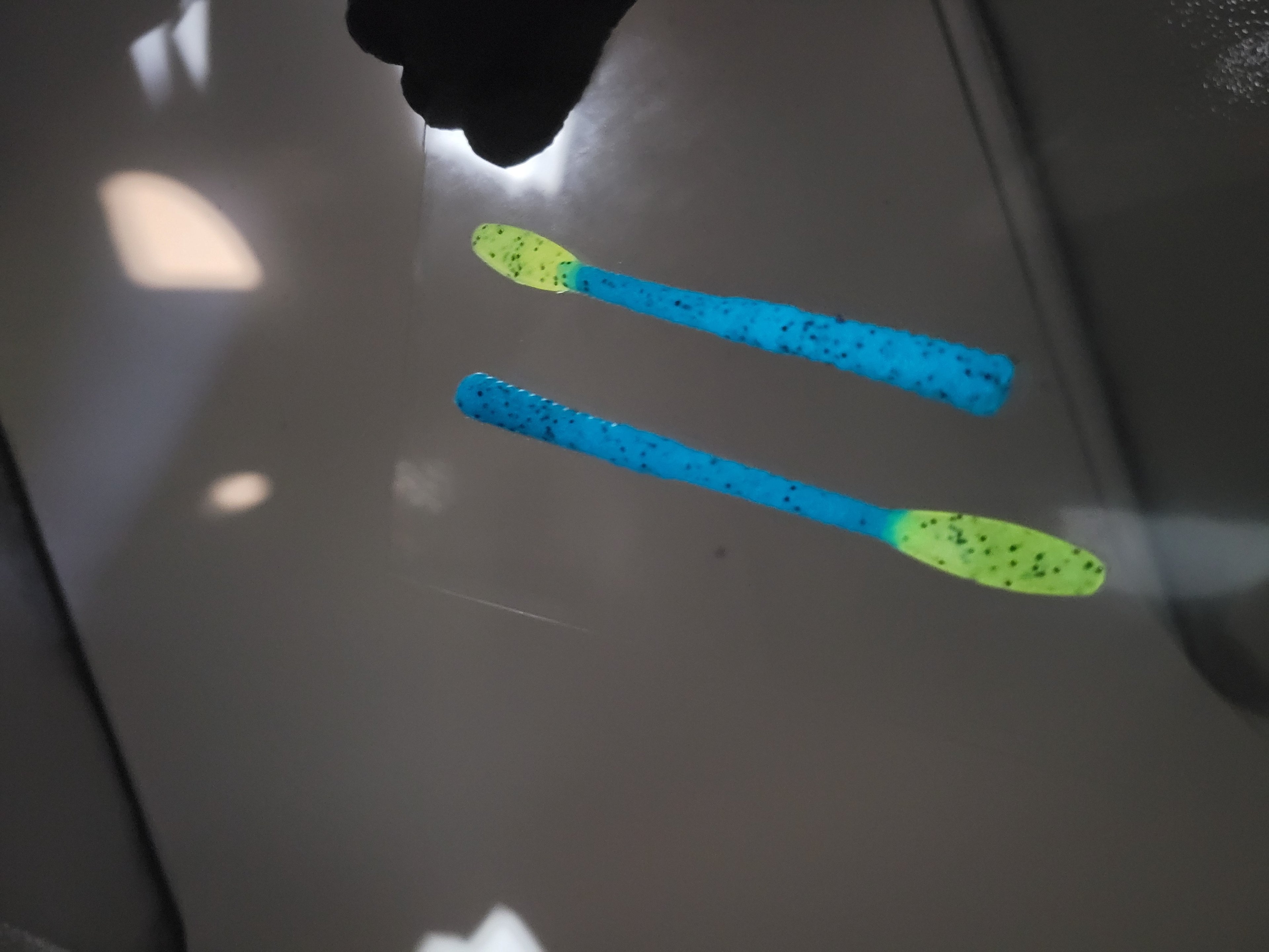 Grups Flat Tail Sticks